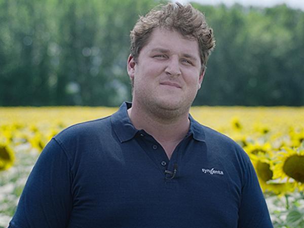 Molnár Bence, a Molnár Családi Gazdaság agronómusa (Kisoroszi)